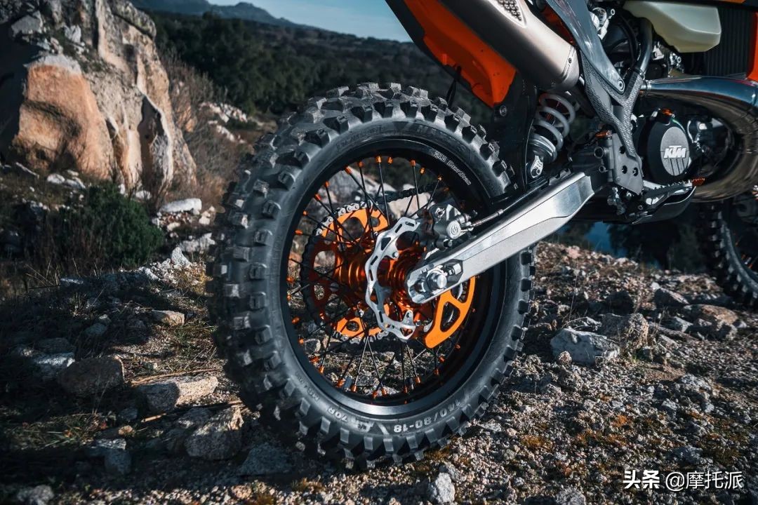 不到1万的ktm,ktm300硬耐力