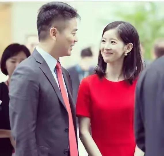 章泽天有3次人生重要选择,章泽天要对自己有正确的认知