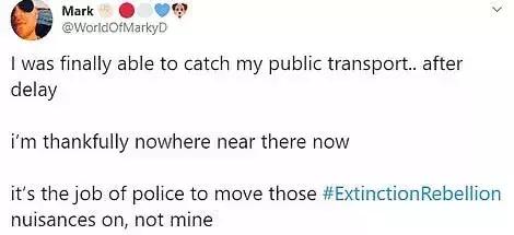 伦敦大混乱！*威示**者“血染”财政部，躺尸唐宁街，这是要上天？