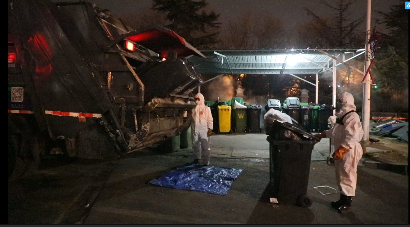 情人节里的防疫夫妻档 亲人去世继续坚守最前线