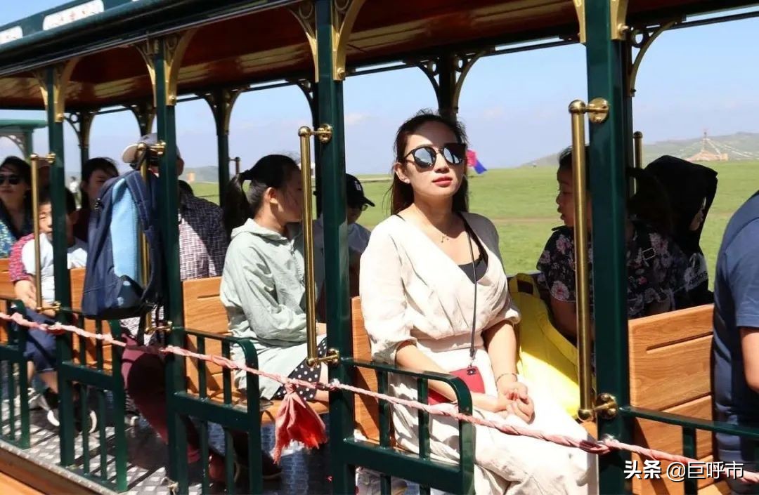 用实际行动向全国医护人员致敬!内蒙古这处旅游景区太“豪横”