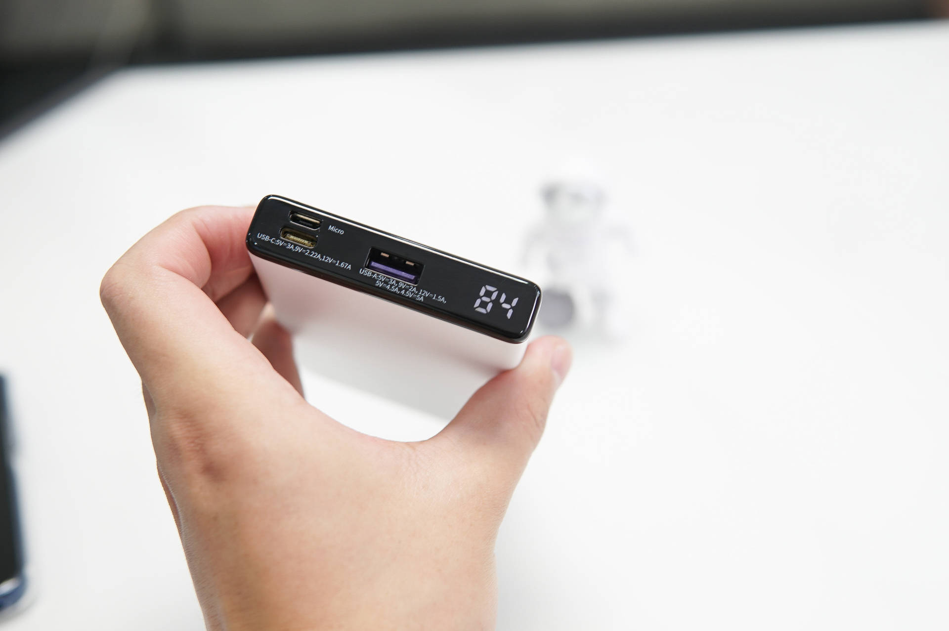 华为充电宝怎么比小米的贵那么多,华为66wsupercharge充电宝测评