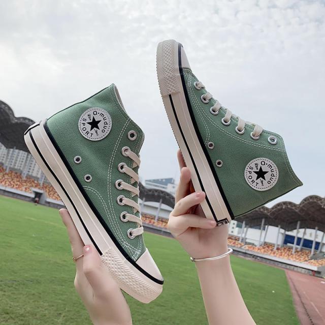 军训怕晒黑，坚持这几个小技巧，军训结束还很白