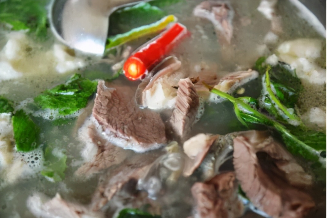 经过扶贫改造后乡村大变样,脱贫攻坚乡村旧貌