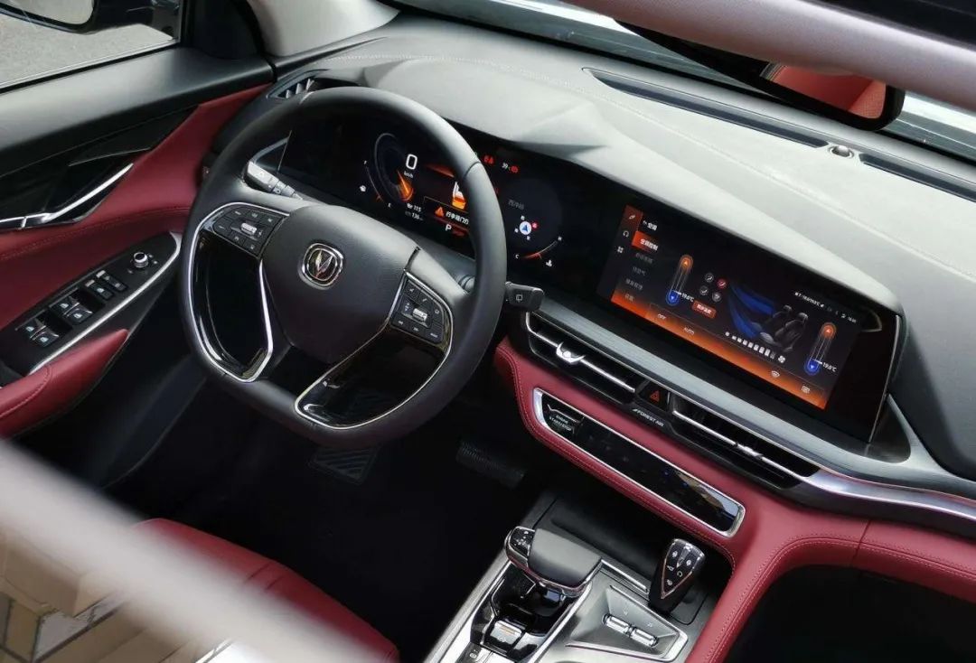 配8at的suv落地15万左右的,15万8at的suv