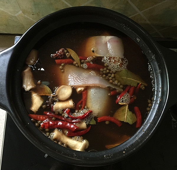 胶原蛋白阿胶,它被誉为穷人的阿胶