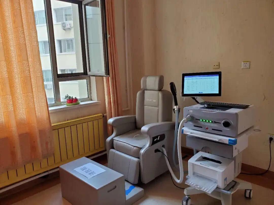 生了孩子打喷嚏漏尿怎么解决,生完孩子打喷嚏漏尿怎么办