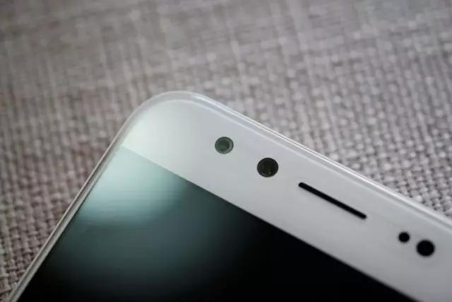 手机进水别慌，5步教你正确处理