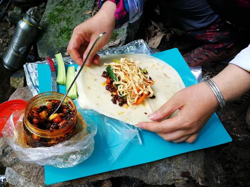 一个烙馍一天能赚多少钱,一个烙馍的成本