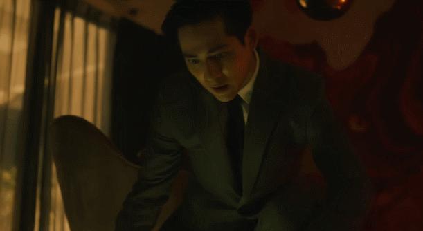 踩着过审底线拍出的爽剧，这尺度要分级才能播吧