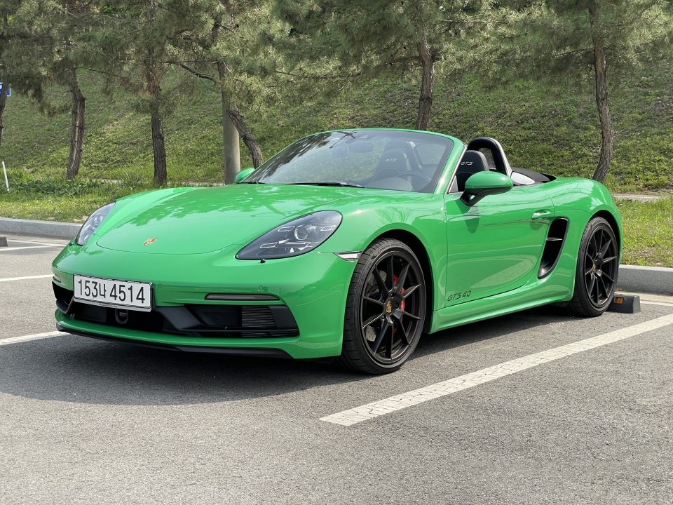 四款最具魅力的敞篷车推荐,最受欢迎的硬顶敞篷车有哪些