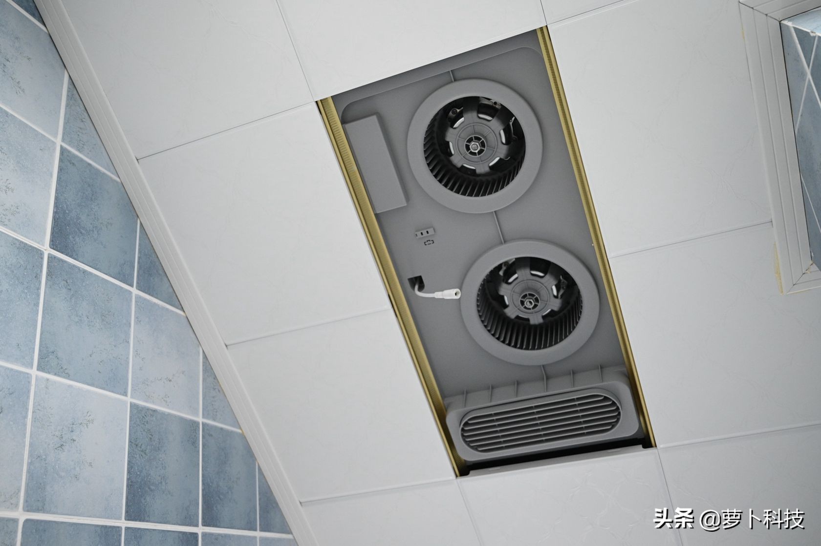 公牛风暖浴霸夏天怎么使用,公牛风暖浴霸使用方法