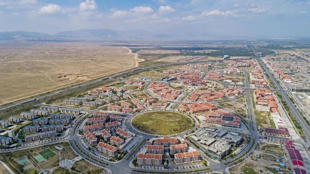 脱贫攻坚贡献彪炳史册,彪炳史册的脱贫攻坚疫情防控