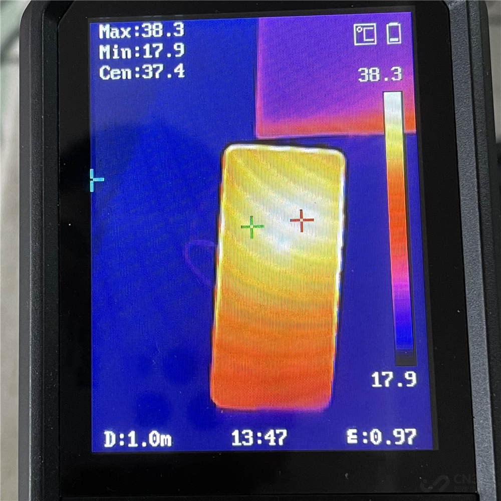 小米11ultra有没有120w充电,小米11ultra可以用100w无线充电吗