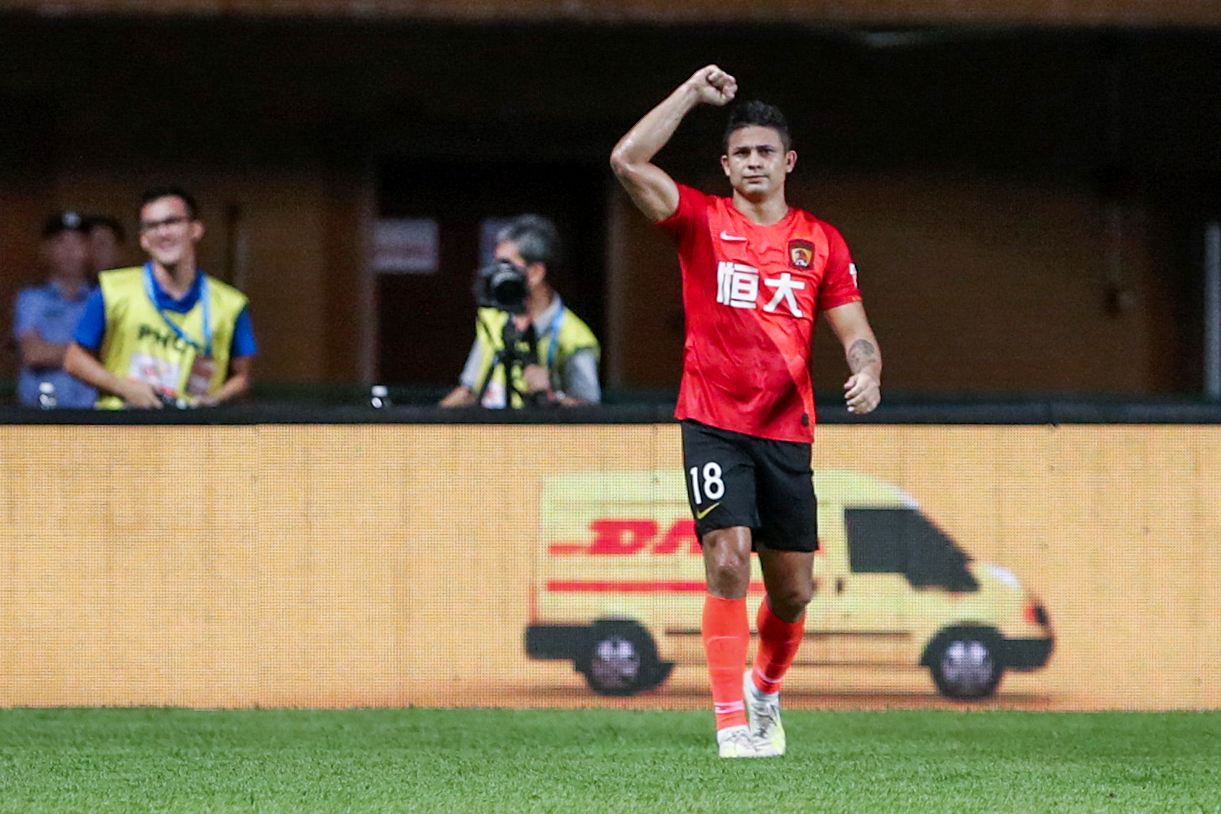 艾克森为什么打不过塔利斯卡,为什么艾克森落选