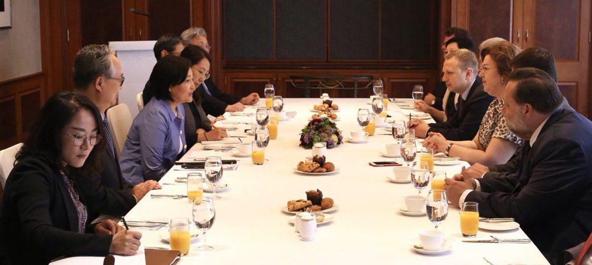 风口职业及岗位,口译员现场工作