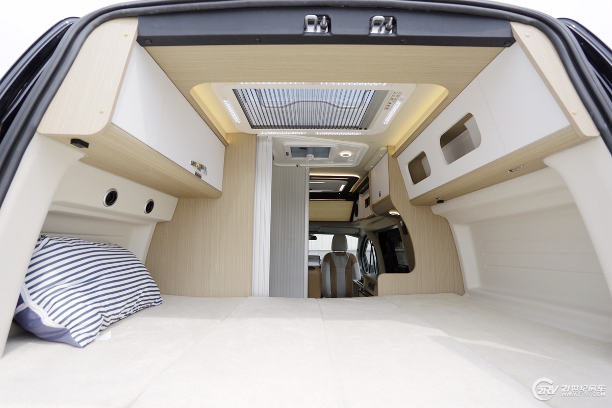 19江铃福特全顺多少钱,19.98万新全顺房车价格