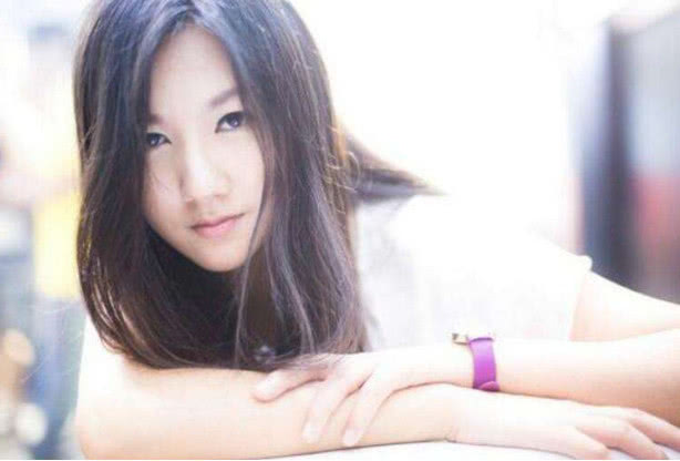 中国电竞女选手小苍,电竞女神小苍写真