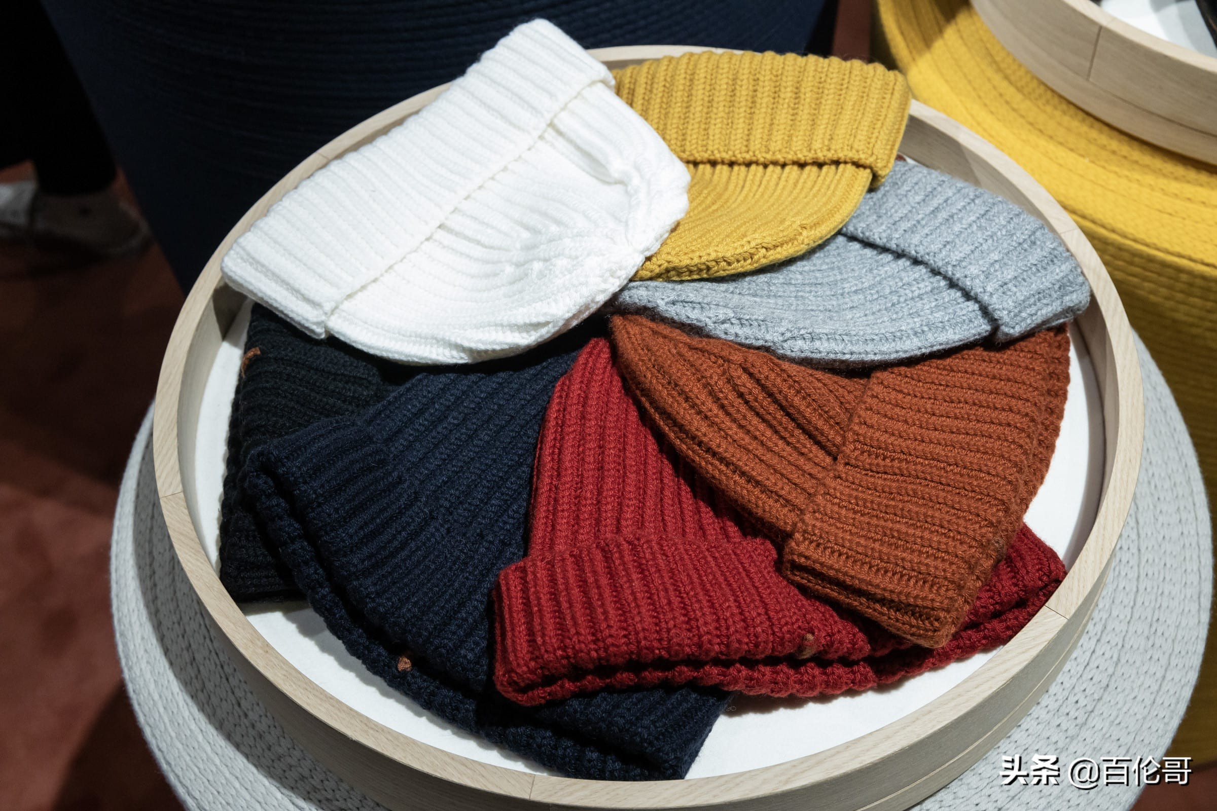 日本东京新宿伊势丹百货店,日本新宿衣服