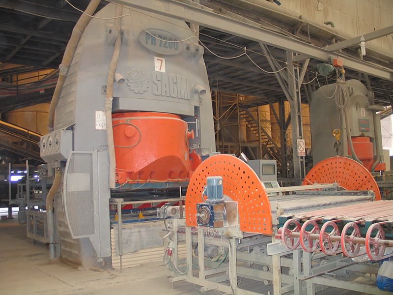 瓷砖越贵越好吗该如何选择,瓷砖价格跟厚度有关系吗