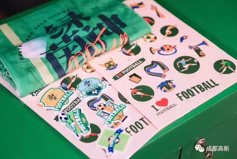 球迷，小高请你来“约会”足球巨星