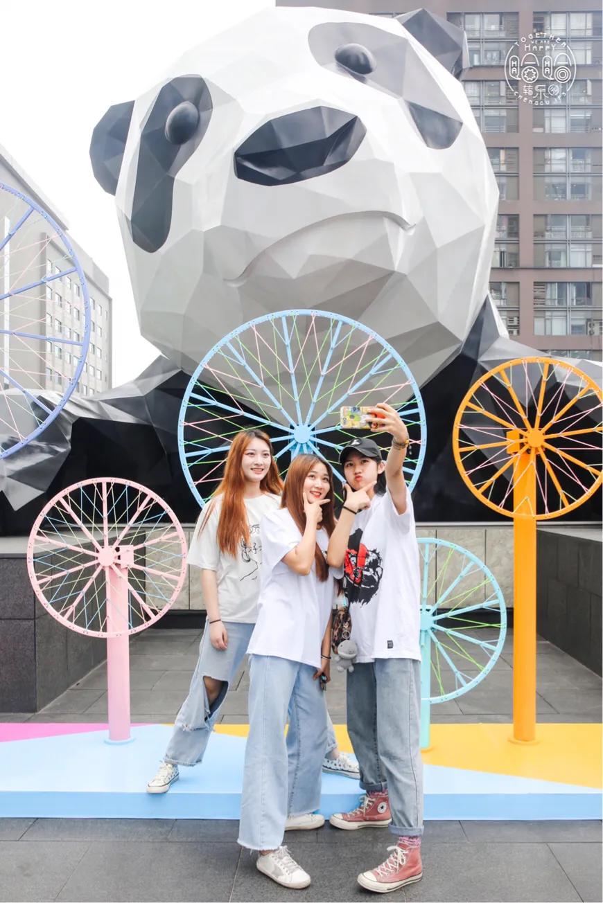 成都ifs国际中心有什么好玩的地方,成都ifs旅游攻略