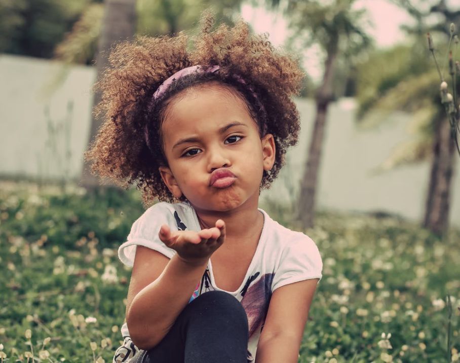 发现孩子偷我的钱,发现小孩偷了我的钱怎么办