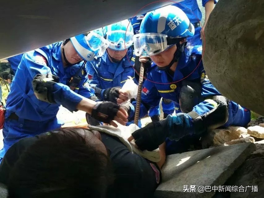 点赞!巴中最美“快递小妹”热心做公益