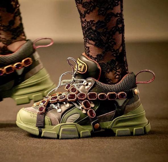 有特别配件的球鞋,拥有这些装备你也能秒变运动达人