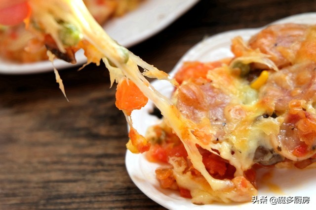 自制披萨的超简单做法,自制披萨最简单的方法