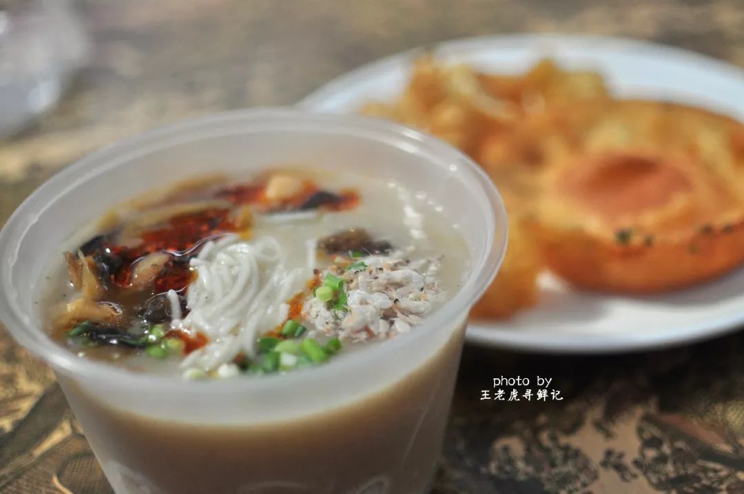 早餐武汉鱼糊汤粉,武汉过早美食鱼糊粉