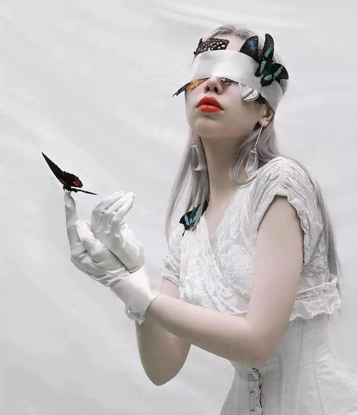 俄罗斯ellensheidlin的创意世界如鬼马精灵本马