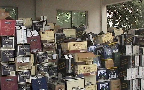 千辛万苦从某宝上海淘回来的酒，竟然写着madeinchina???