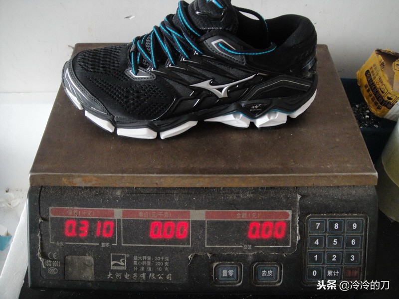 mizuno美津浓男女复古跑鞋,mizuno美津浓男士支撑缓震慢跑鞋
