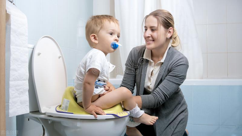 宝宝的便便正常吗？如何区分正常的便便和腹泻？