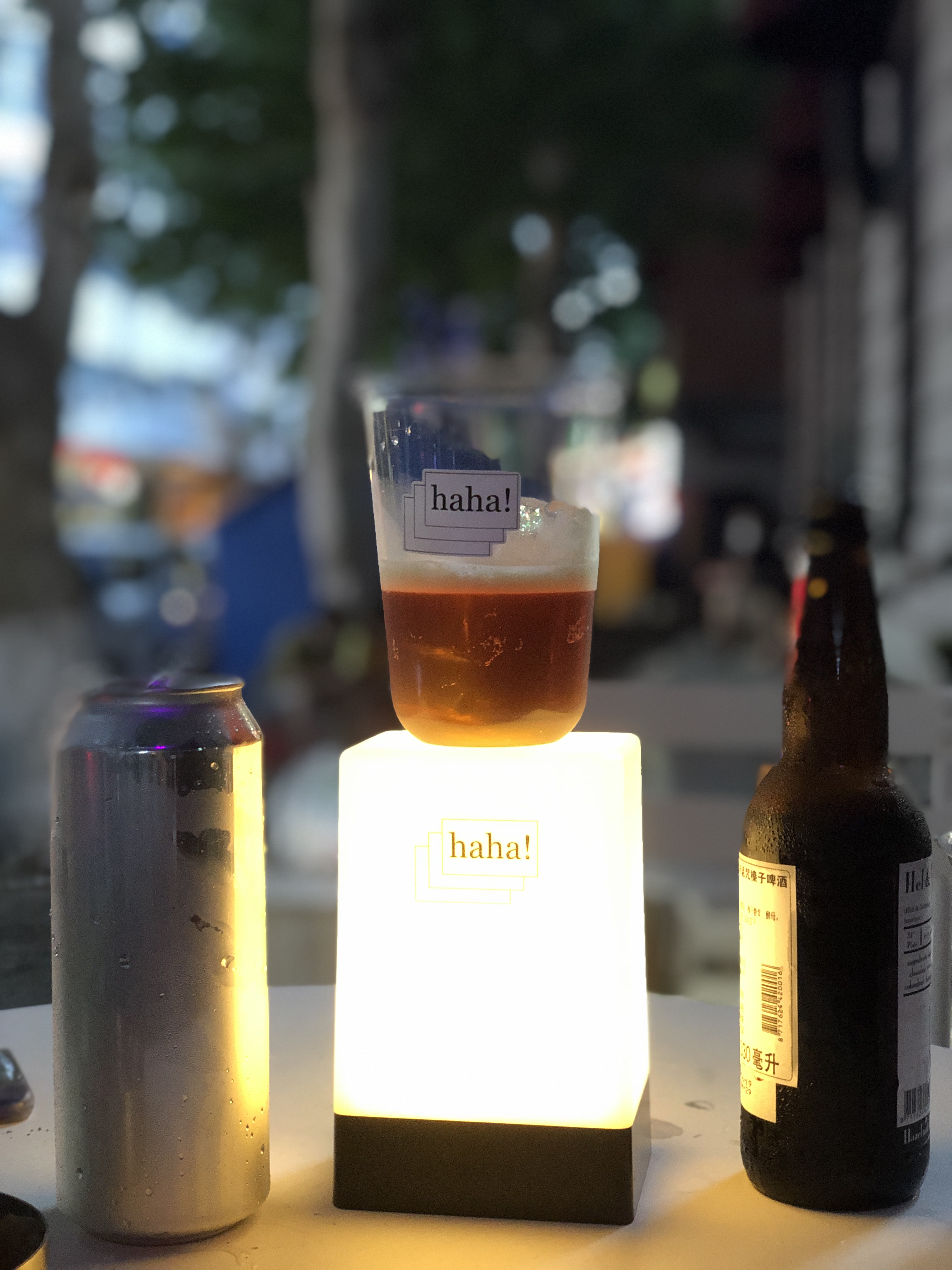 寻味武汉:天使与魔鬼的集合,洞庭街有家火爆的网红咖啡酒吧