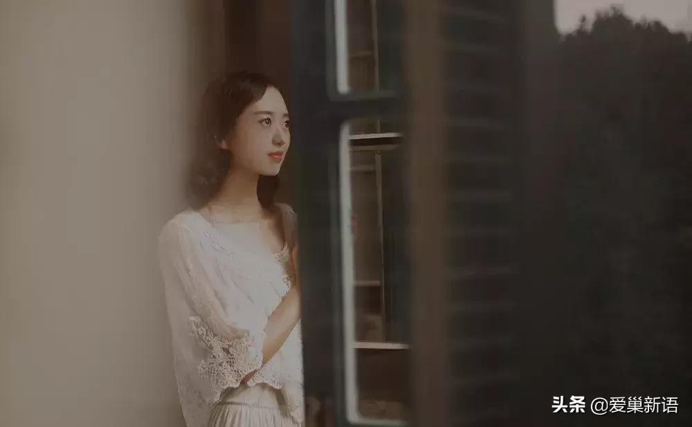 许一场一见如故眉目成书全文,许一场一见如故眉目成书的句子