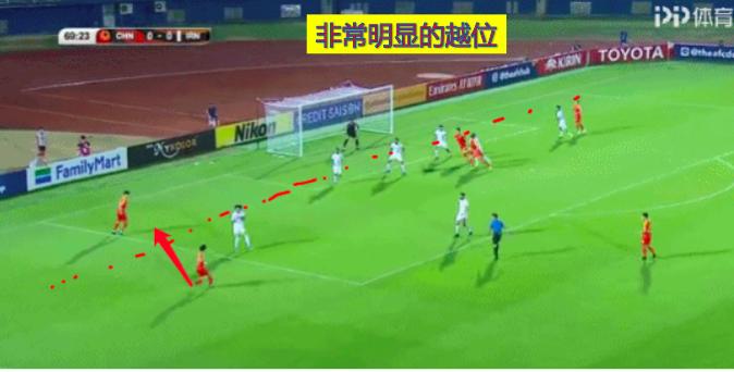 深度解析：中国队角球战术VS韩国队任意球战术，足球智慧的体现