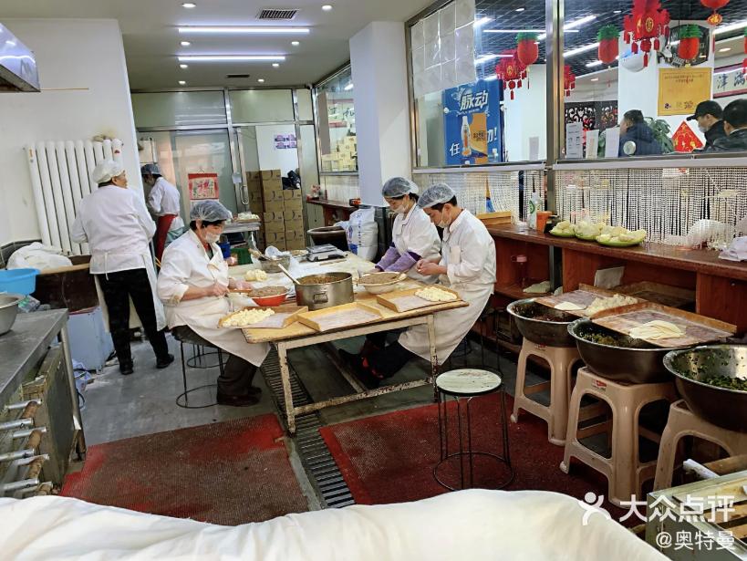 乘风破浪的天津「阿姨美食」，今日开播