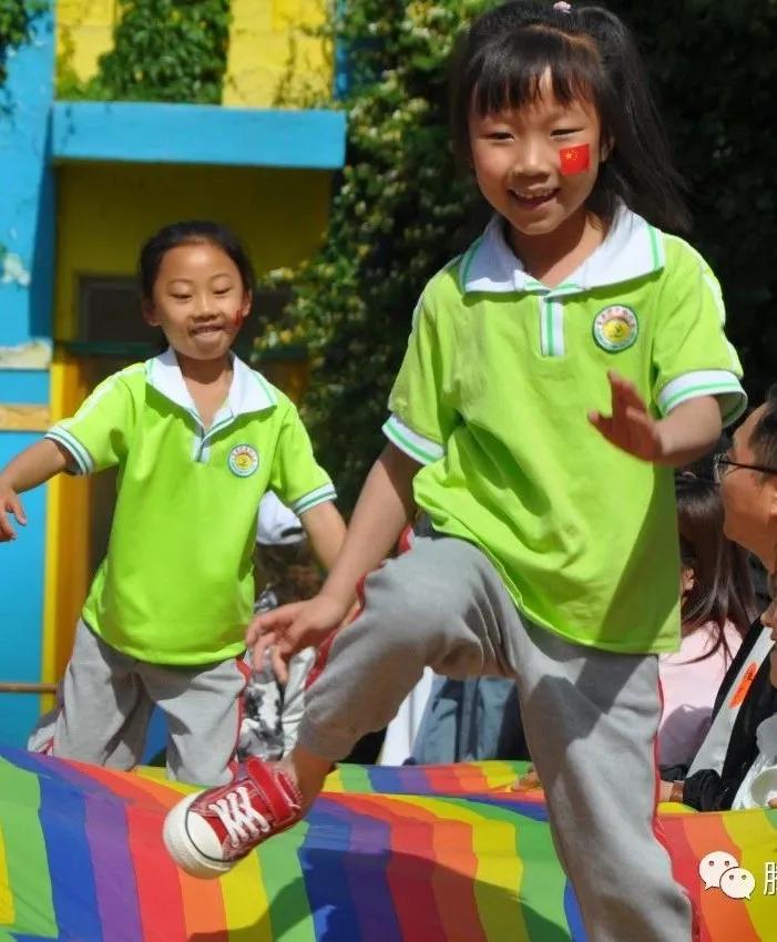 幼儿园我是小红军重走长征路游戏,小班重走长征路闯关游戏