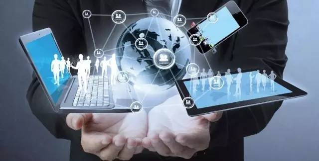 自媒体新人内心的起伏波澜,像怀孕的少妇既害羞又张扬