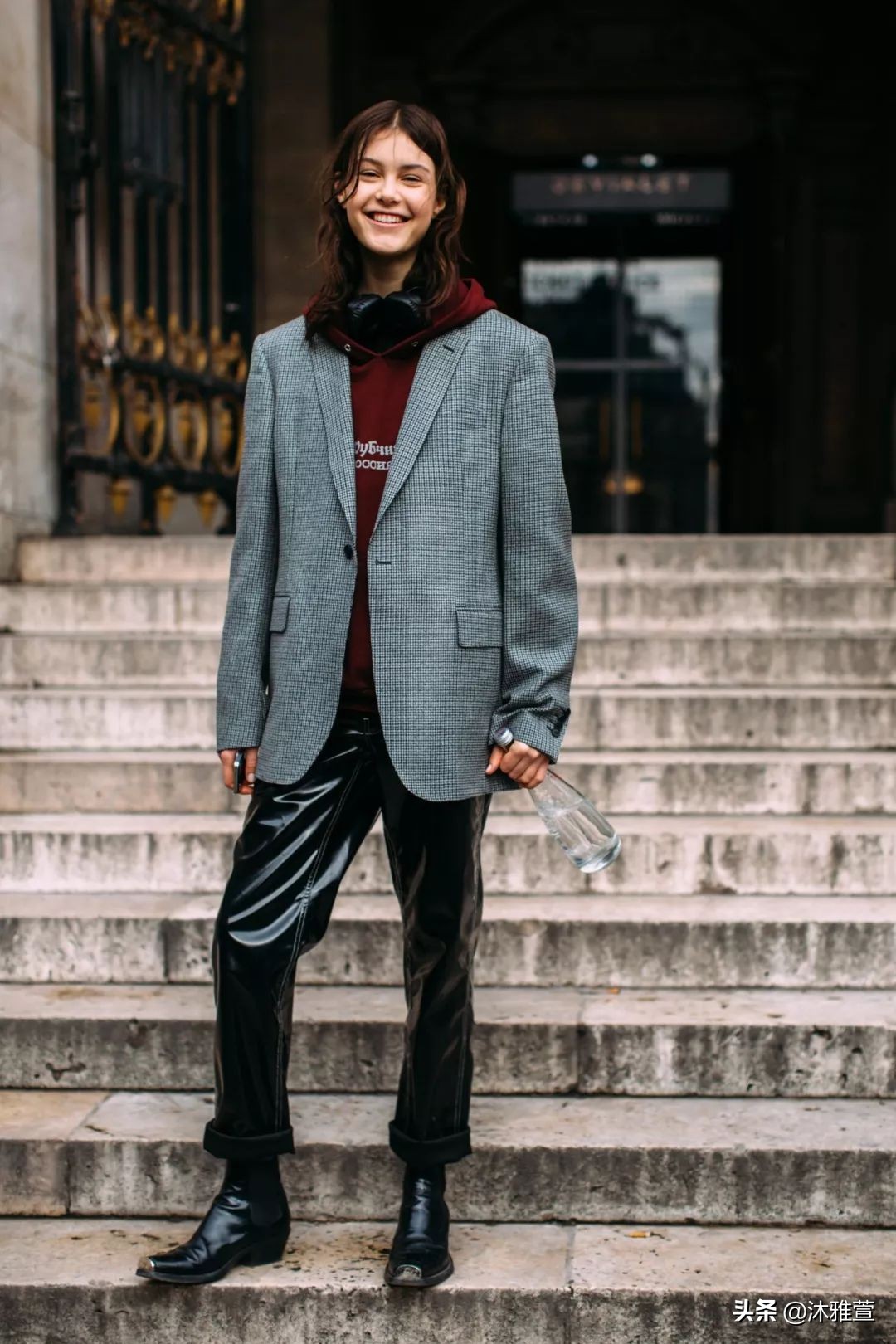 卫衣的n种穿法你学会了吗,卫衣的4个搭配方法太时髦了