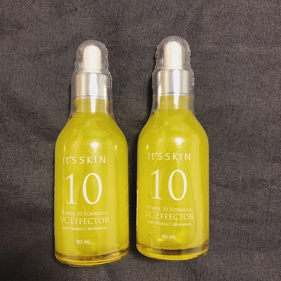 一个夏天晒成黑人，这瓶美白精华还你白皙皮肤