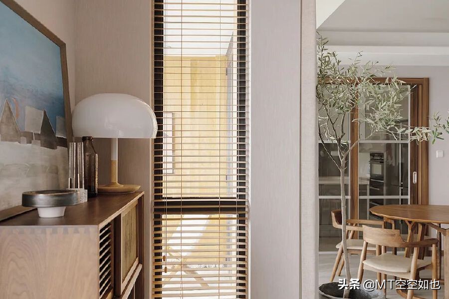 原木风空间营造的温馨气质,原木清爽灵动空间