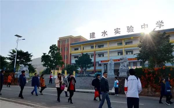 昆明小升初如何选报初中,昆明小升初私立学校报考排名