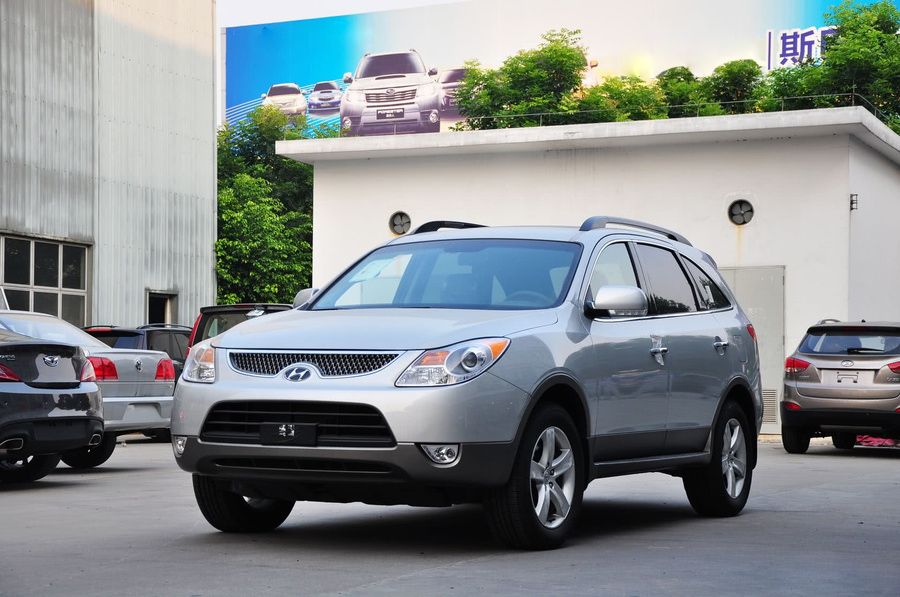 2006年丰田锐志3.0零百加速,锐志3.5机械增压零百加速