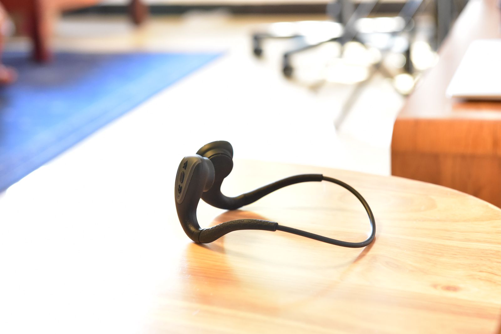 内置mp3,自带mp3骨传导耳机