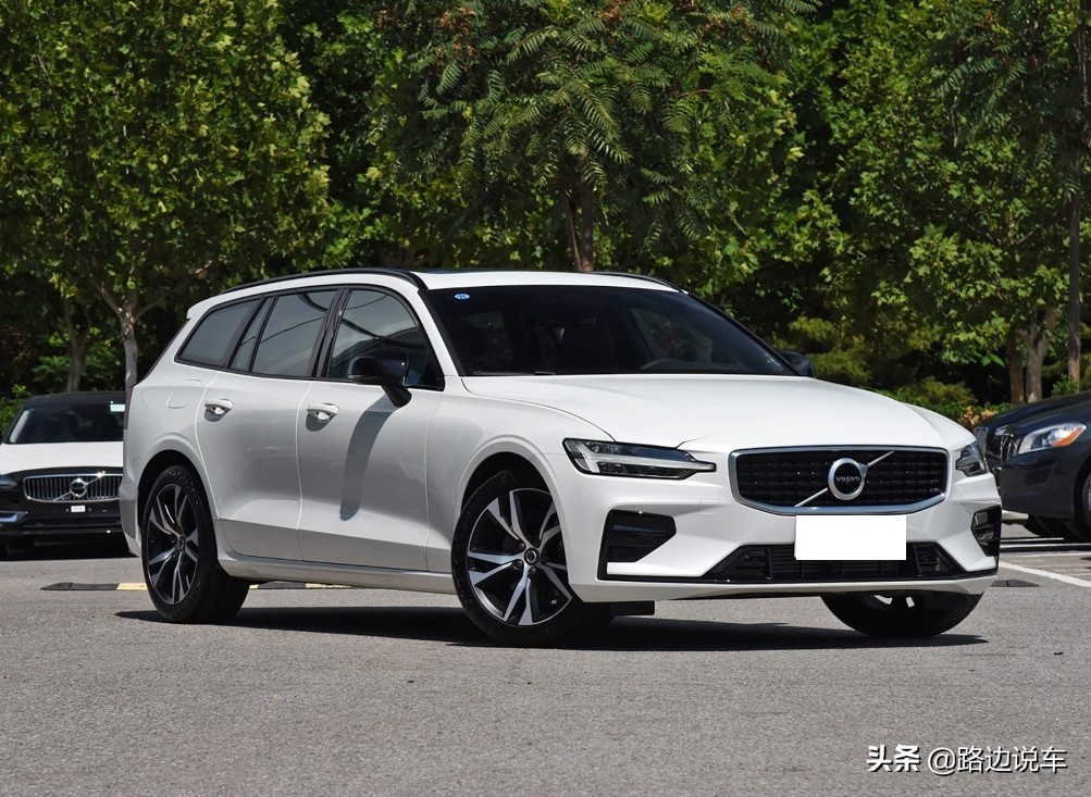买了沃尔沃V60，不如想象中完美，简单分享提车价格和用车感受