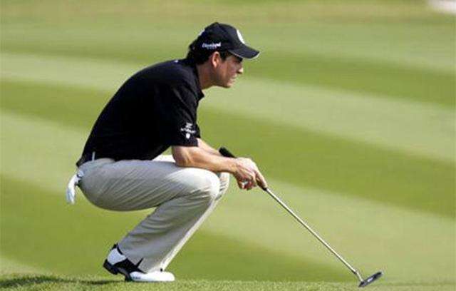 下蹲时脚跟不着地,偏瘫下蹲脚跟不着地怎么办