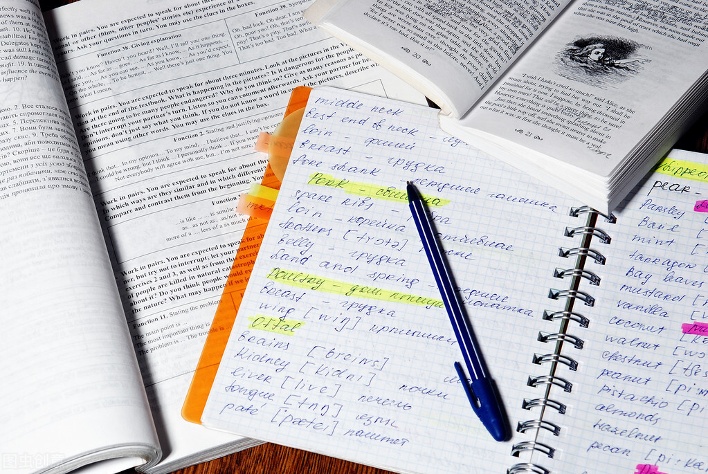 英语课文翻译如何和原文格式一致,英语课本教材同步翻译讲解